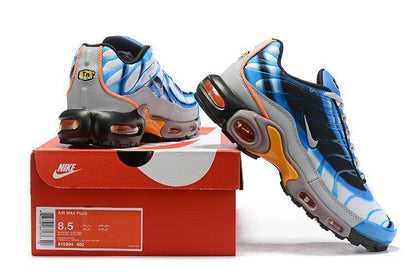 Nike Air Max Plus &