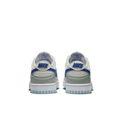 Nike Dunk Low &