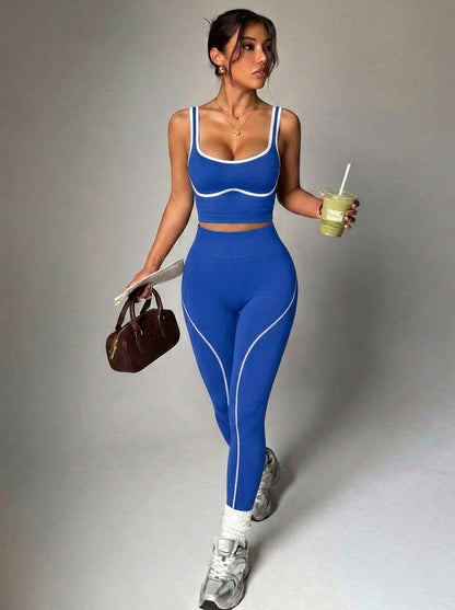 Seamless yoga workout suit
