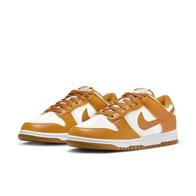 Nike Dunk Low &