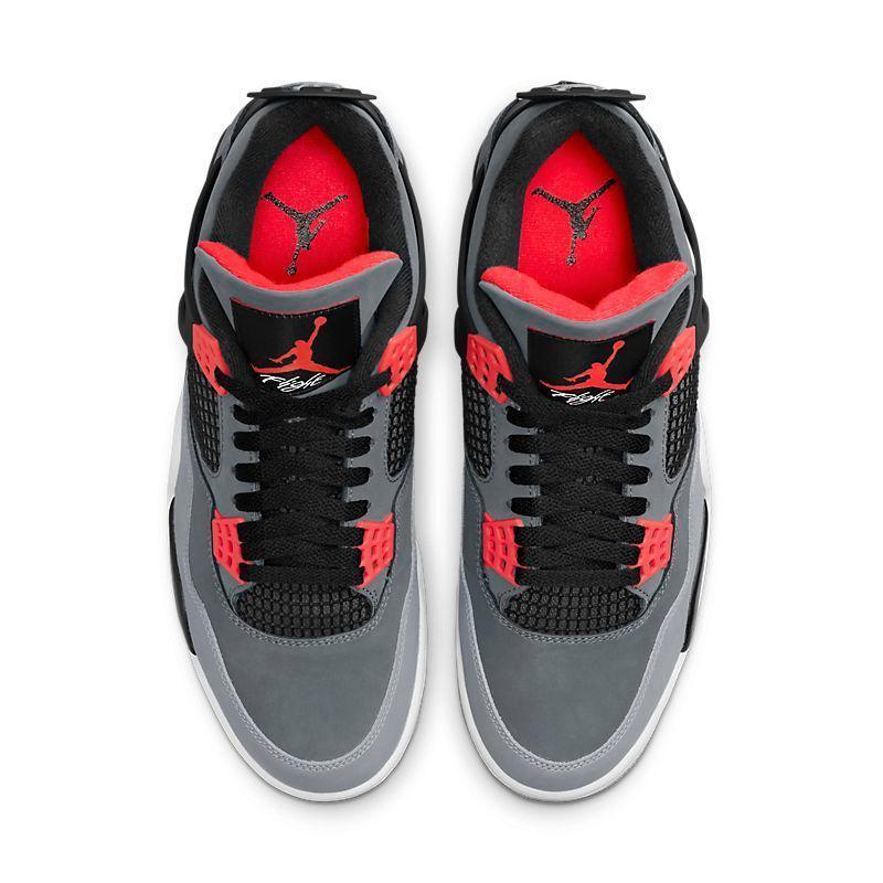 Air Jordan 4 Retro &