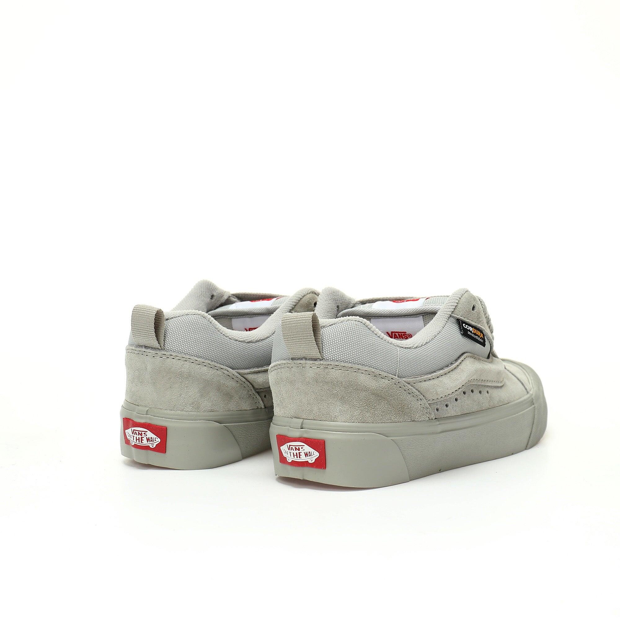Vans Vault Knu-Skool VR3 LX "Grey"