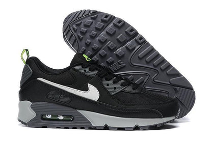 Nike Air Max 90 &