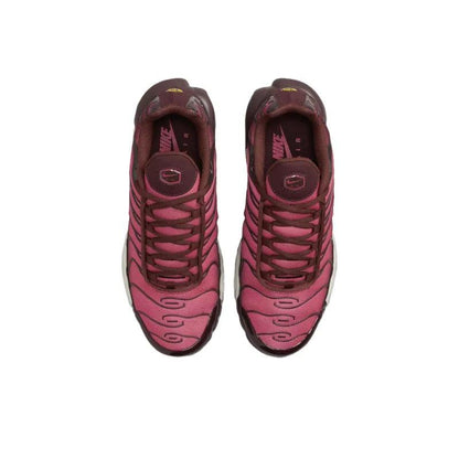 Nike Air Max Plus &
