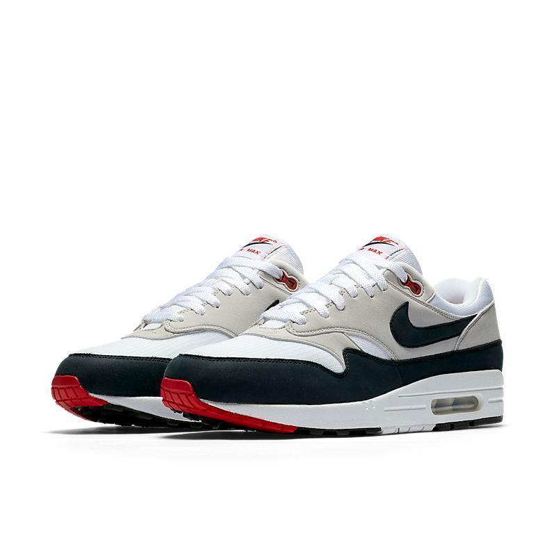 Nike Air Max 87 &
