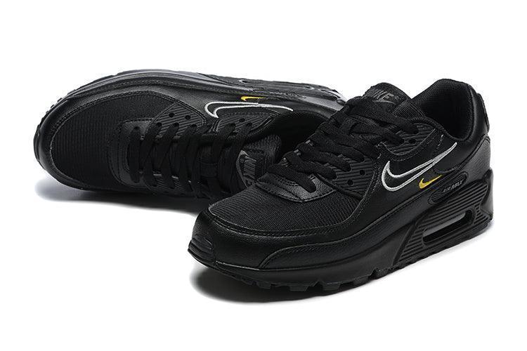Nike Air Max 90 &