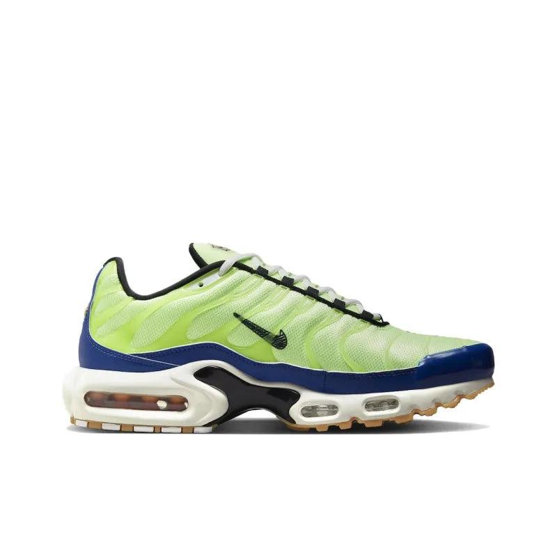 Nike Air Max Plus SE &