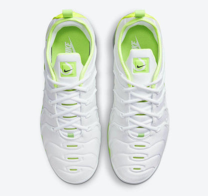 Nike Air VaporMax Plus &