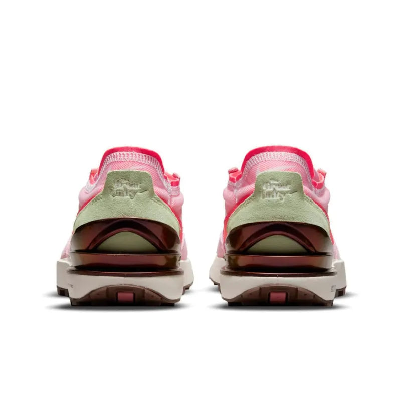 Nike Waffle One &