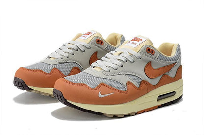 Air Max 87 &