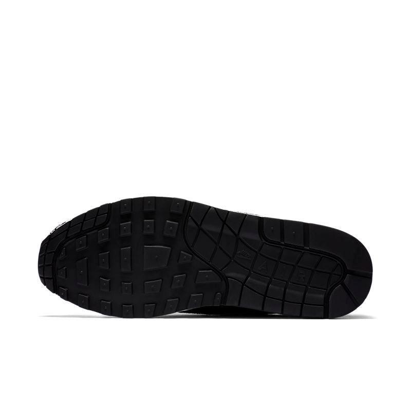 Nike Air Max 87 &