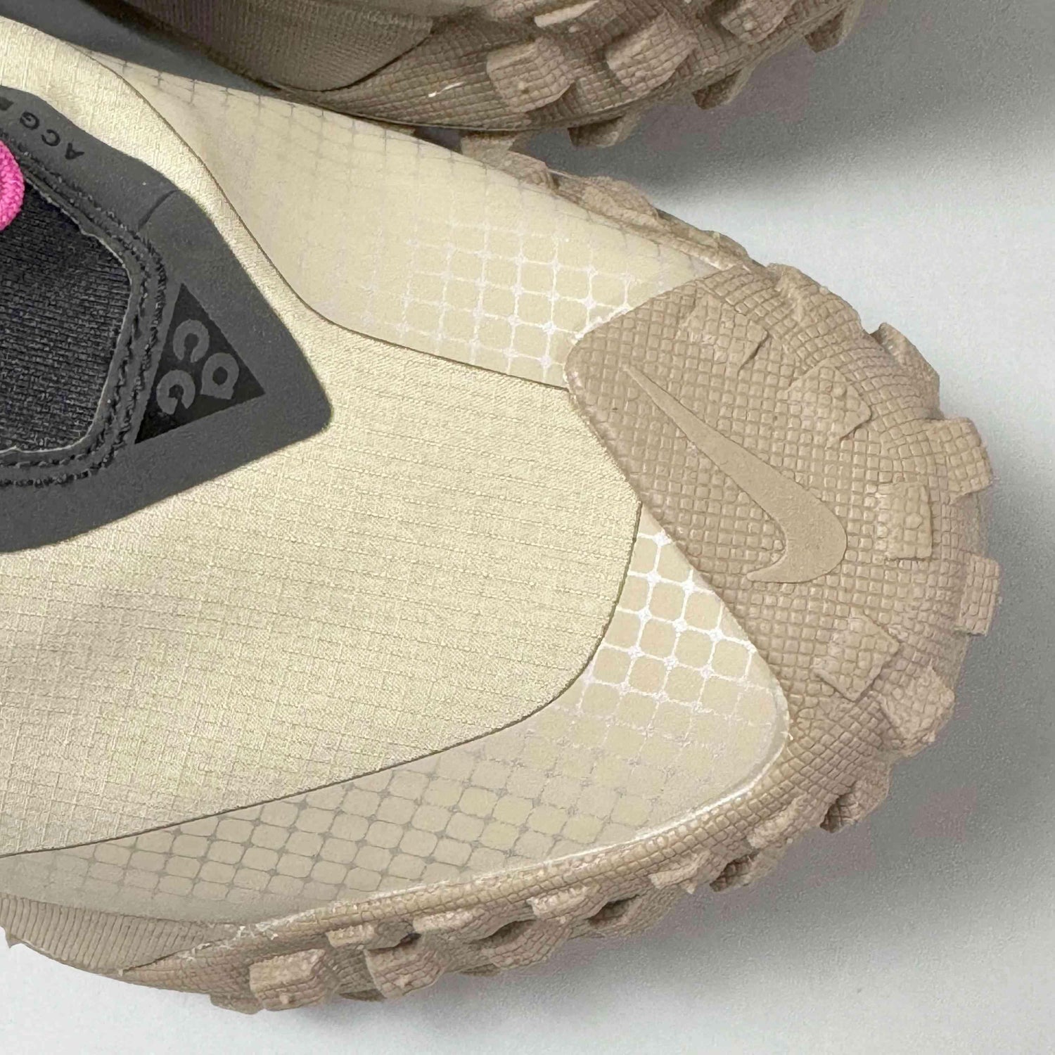 Nike ACG Mountain Fly High GORE-TEX &