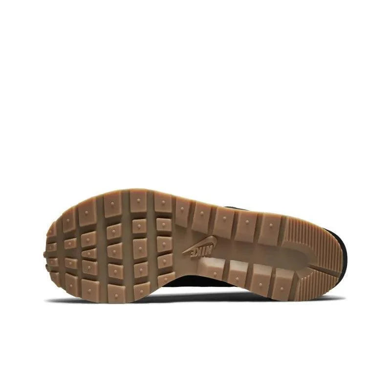 Nike Vaporwaffle Sacai &