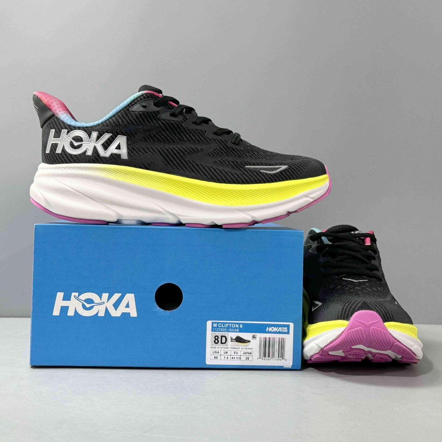 Hoka One One Clifton 9 &