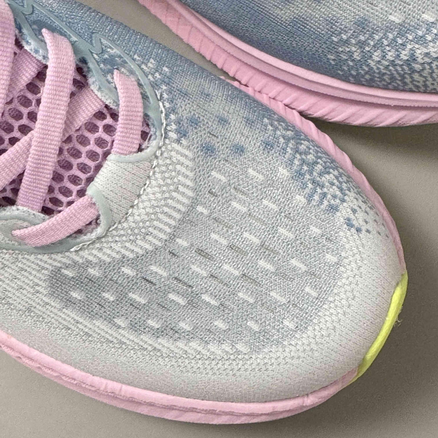 Hoka Mach 6 Illusion Dusk: Responsive Running Shoes – Energy Return