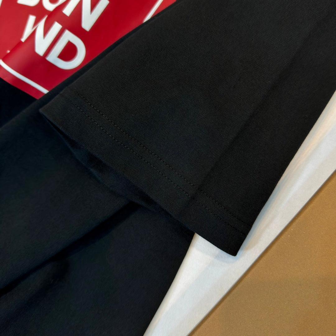 Burberry Black &amp; Red T-Shirt Without Collar
