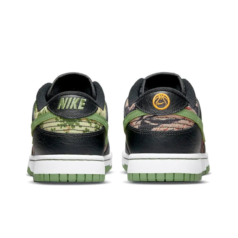 Nike Dunk Low &