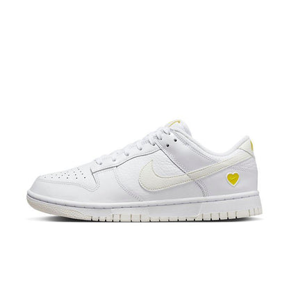 Nike Dunk Low &