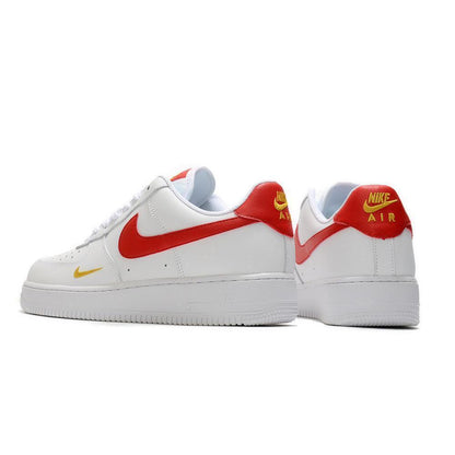 Nike Air Force 1 &