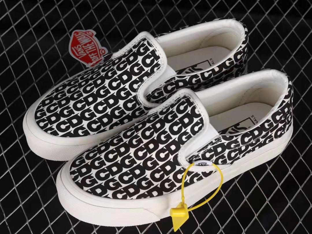 Vans COMME des GARCONS x Authentic &