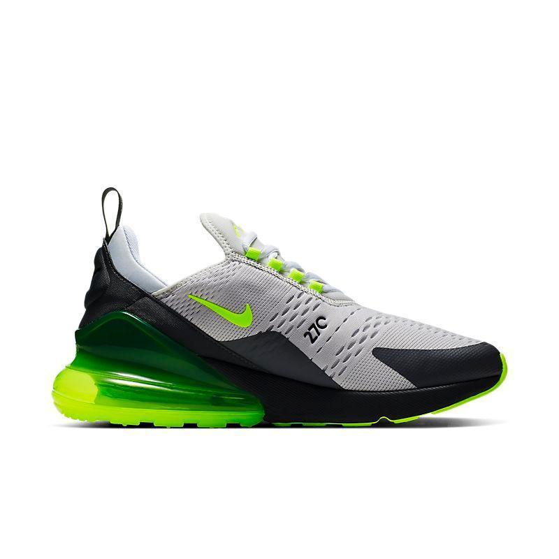 Nike Air Max 270 &