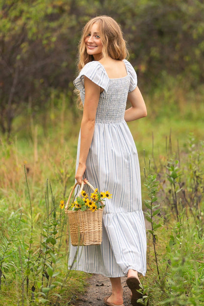 Summer Flutter Sleeve Midi Dress: XL