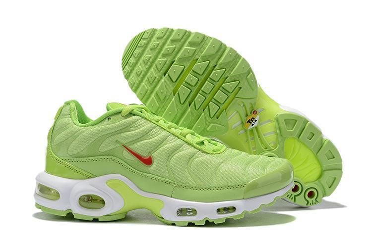 Nike Air Max Plus &