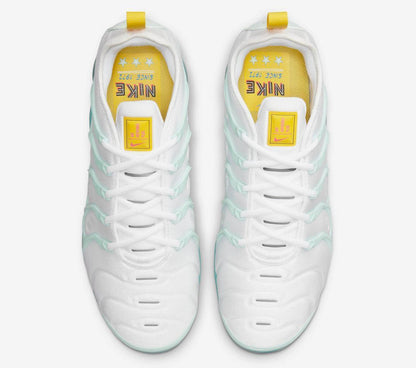 Nike Air VaporMax Plus &