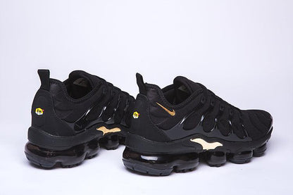 Nike Air VaporMax Plus &