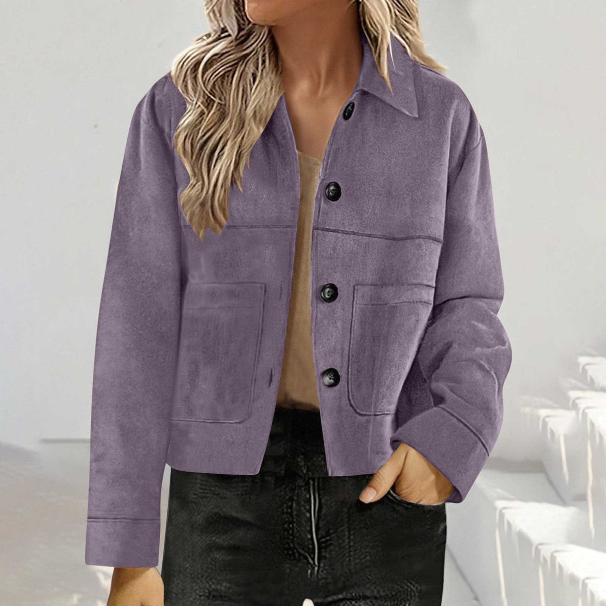 Short suede jacketg