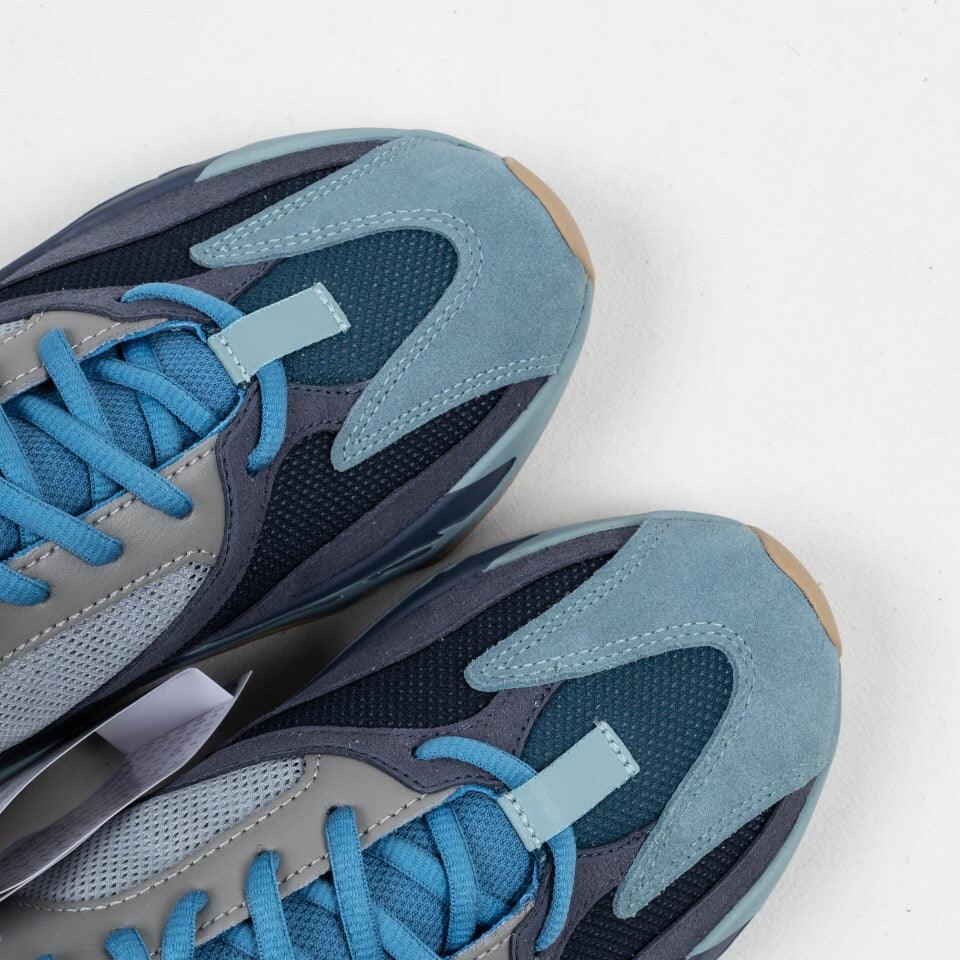 Adidas Yeezy Boost 700 &