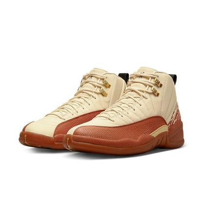 Air Jordan Retro 12 &