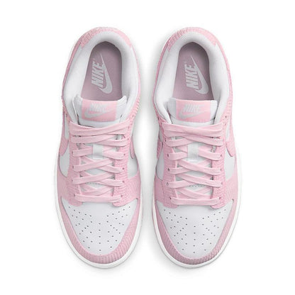Nike Dunk Low &