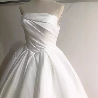 Court Satin Strapless Wedding Dress Long Train