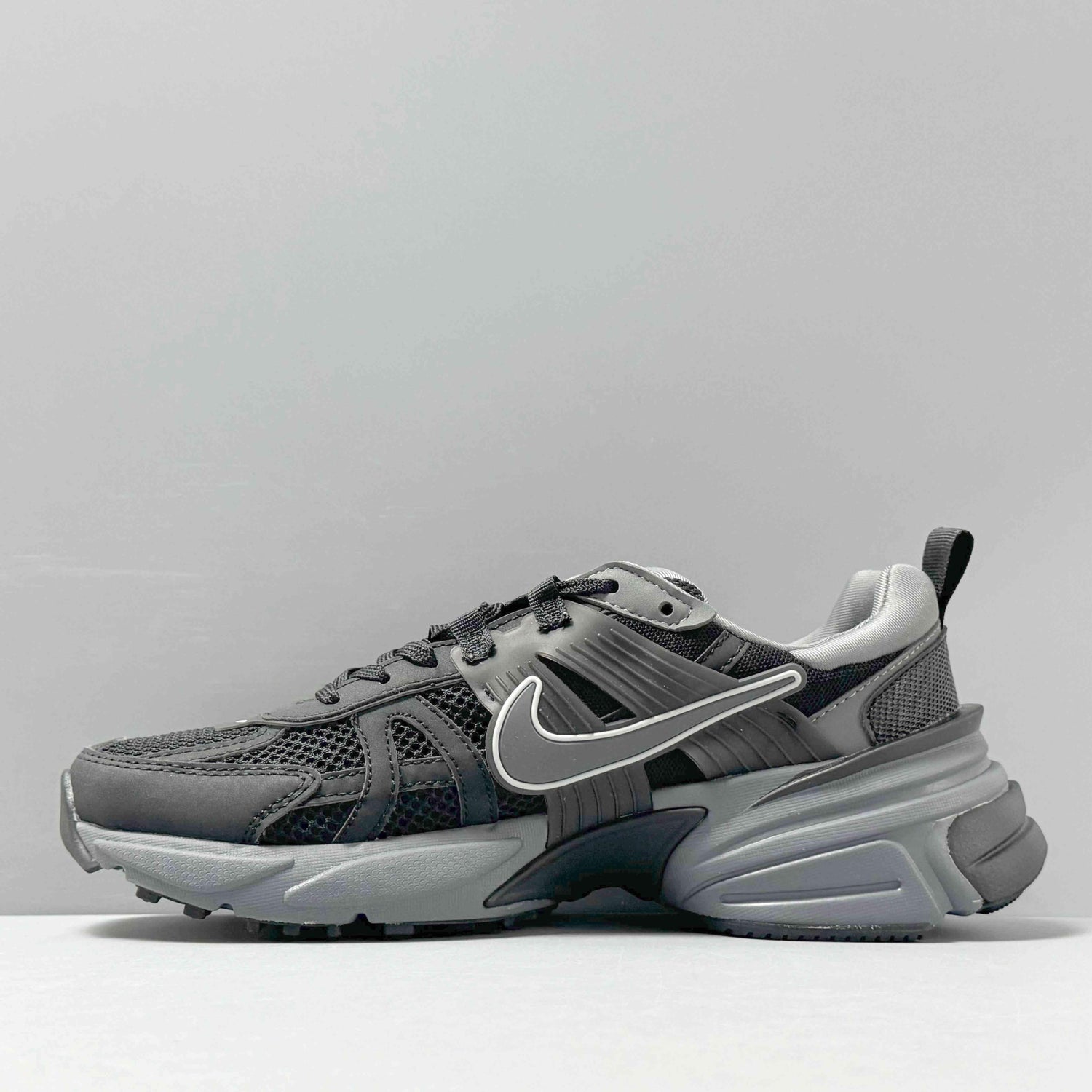 Nike V2K Run &