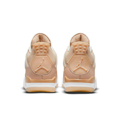 Air Jordan 4 Retro &