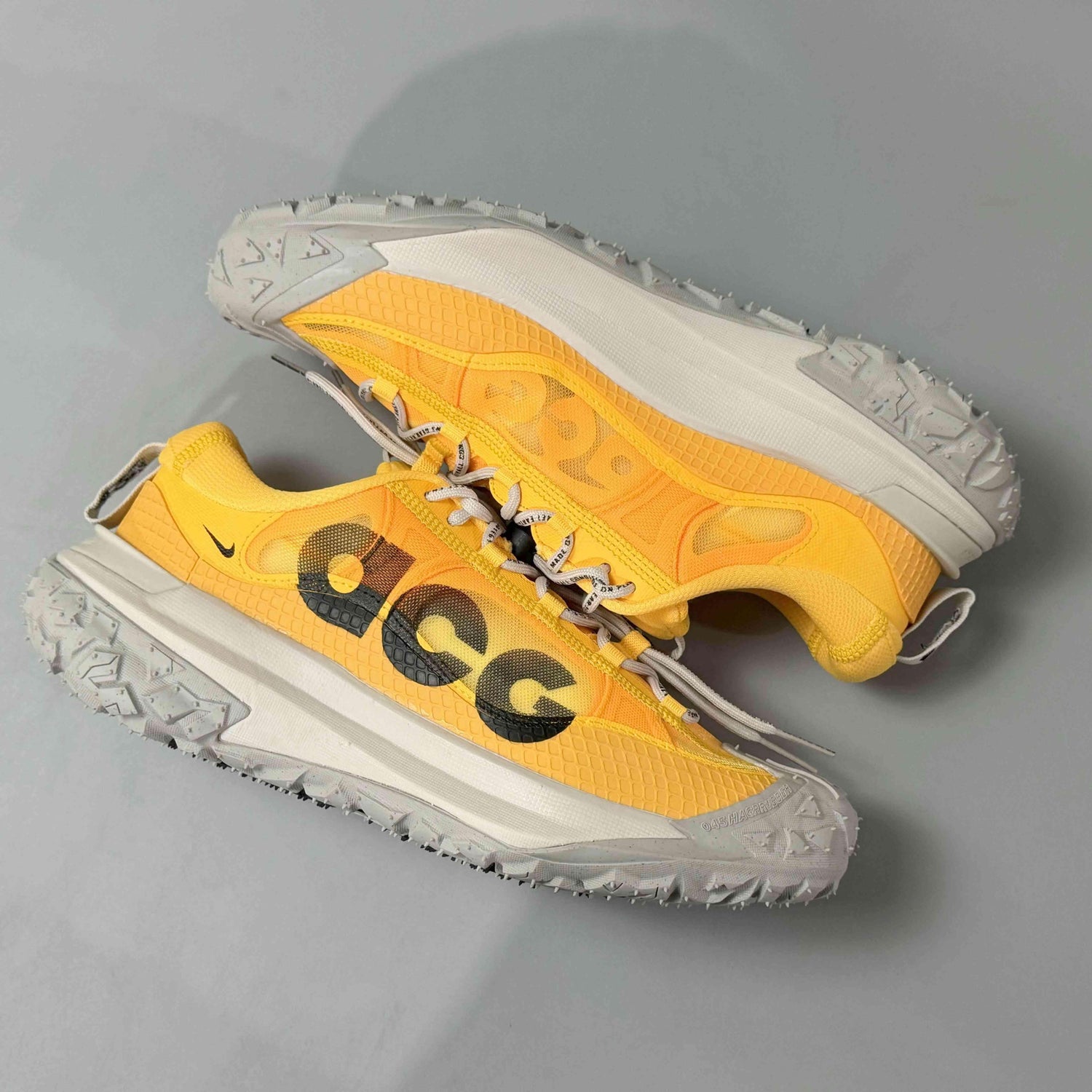 Nike ACG Mountain Fly 2 &
