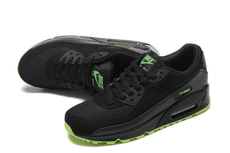 Nike Air Max 90 &