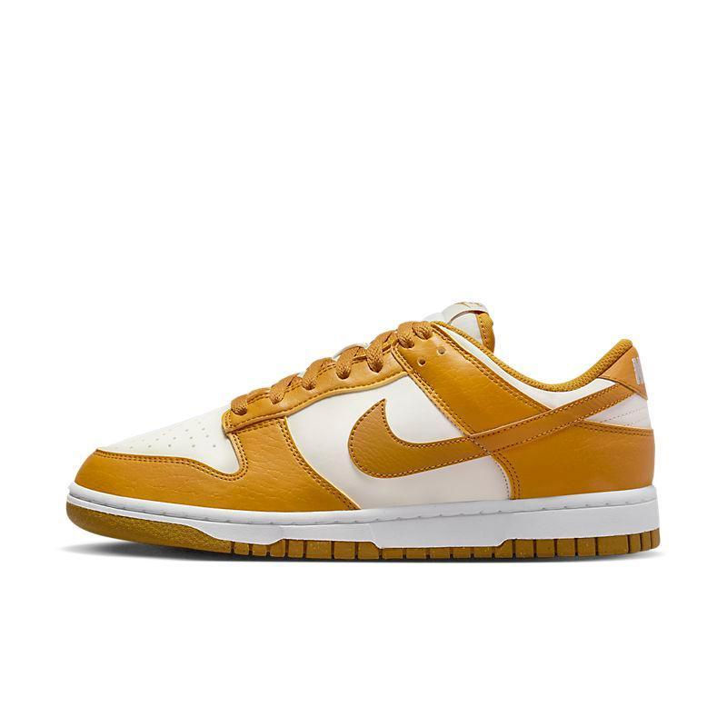 Nike Dunk Low &