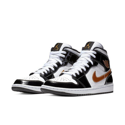 Air Jordan 1 Mid &