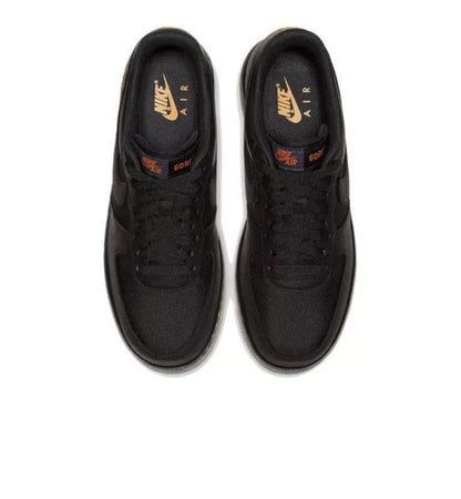 Nike Air Force 1 &