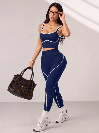 Seamless yoga workout suit