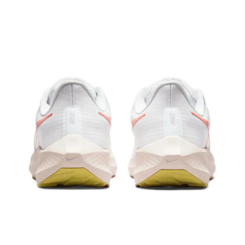 Nike Air Zoom Pegasus 39 &