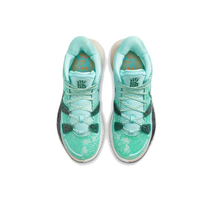 Nike Kyrie 7 &
