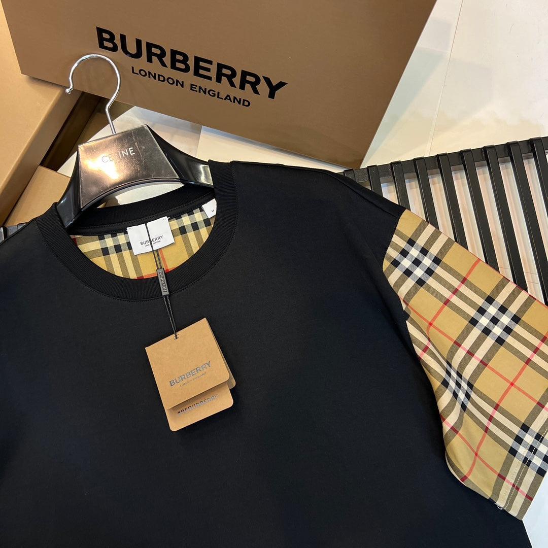 Burberry T-Shirt Without Collar &
