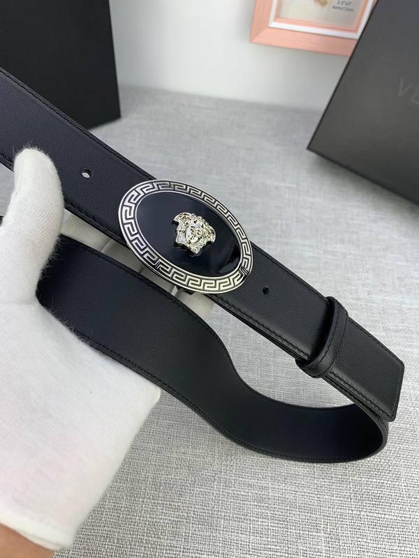 Versace Black Leather Vitello Belt Silver Medallion Buckle