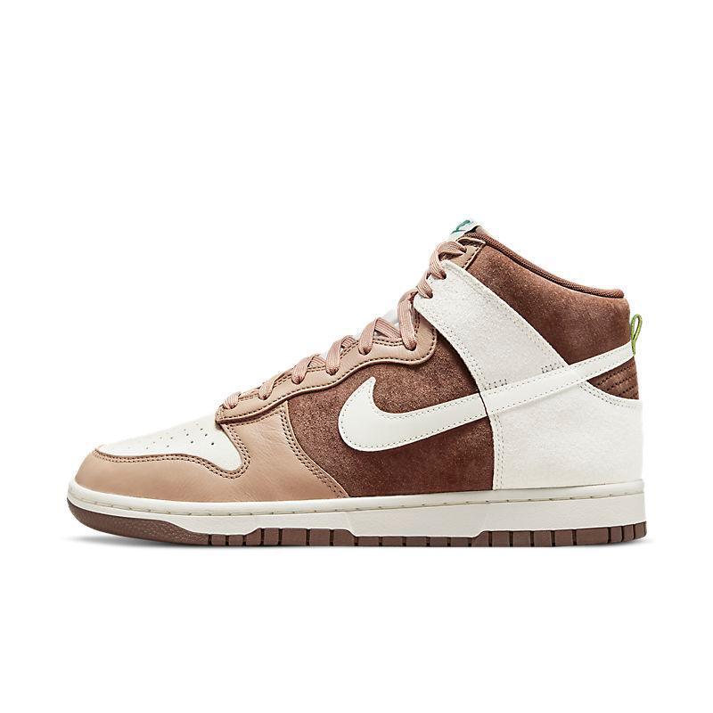 Nike Dunk High &