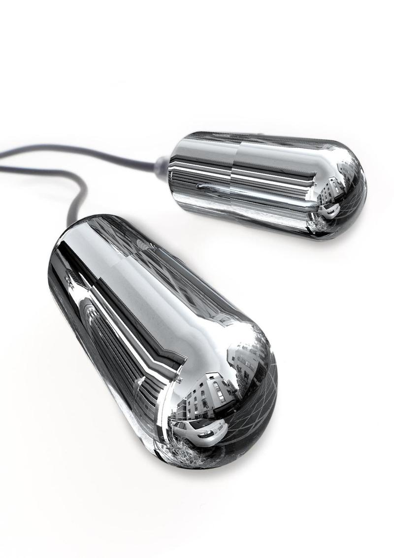 Classix Dual Vibrating Head Teaser with Remote Control Smoke