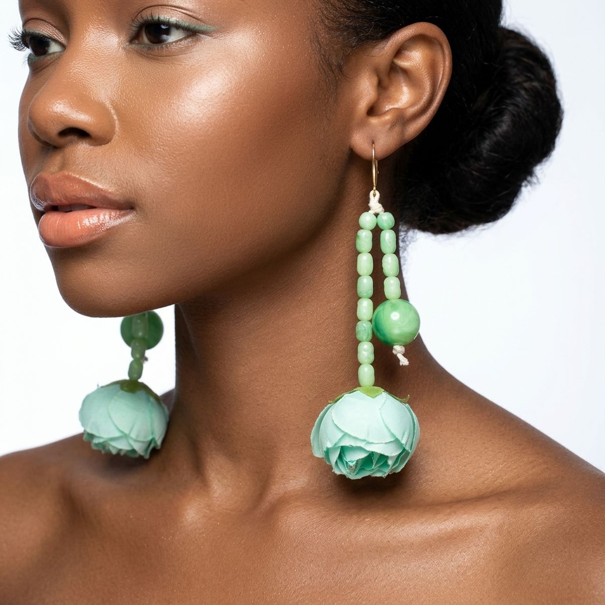 Mint Green Floral Garden Wood Bead Bib Necklace &amp; Earring Set