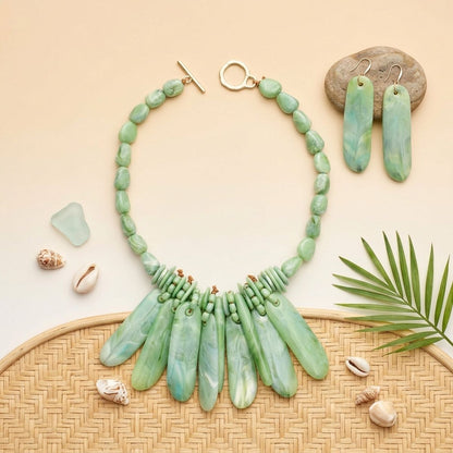 Bib Green Resin Drops Tropical Getaway Necklace